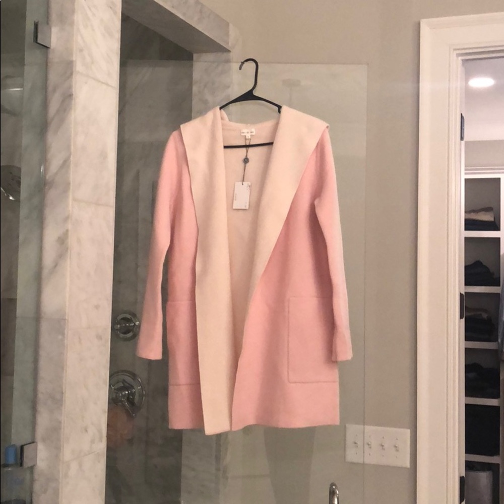 Pink hoodie cashmere sweater - Picture 4 of 4